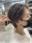 コンパクトにまとまるショート