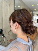 技あり編み込みシニヨン 結婚式 二次会 お呼ばれ イベント 20代