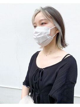 インナーカラーブリーチカラー外ハネボブ札幌大通バスセンター