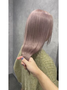 フィーネ 横浜(Fi -Ne) ピンクベージュカラー