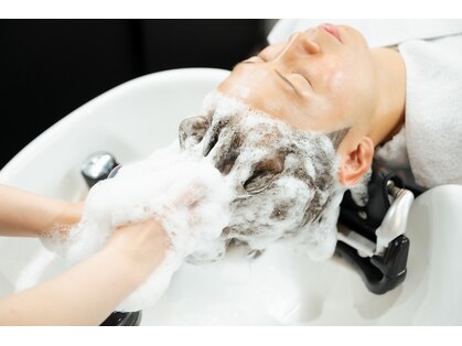 デフ リミテッド バイ デフ カッヅ(DEF-LIMITED by DEF CUTZ)の写真
