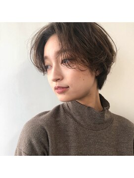 イルフレール(ill frere) 大人カジュアル センターパート ワンカール 中津 豊崎