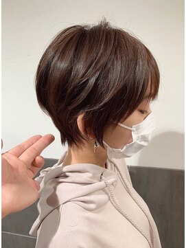 ネオリーブ シュシュ 神保町店(Neolive susu) 立体感小顔ハンサムマッシュショート