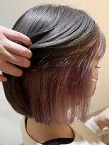 フレイムスヘアデザイン(FRAMES hair design) グレージュカラー×イヤリングピンク×シンプルボブ