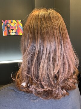 サローネデ アグスティナ バイ サンバンチ(salones de agustina by sanbanchi) 【agustina 明石大久保】イルミナカラーピンクブラウン