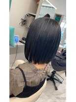 リーホリエ(Lee Horie) 【石森】ダークブルー×切りっぱなしボブ