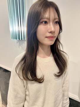 トリコ ショップアンドヘアサロン(tricot shop hair salon) 大人ロングヘア／シースルーバング