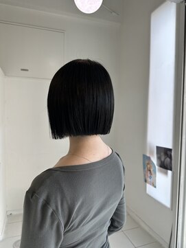 スターリースターリー(Starry Starry) 切りっぱなしボブ