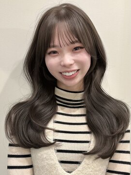ライン(LINE) 韓国風/レイヤー/小顔/前髪カット/髪質改善/グレージュ/透明感
