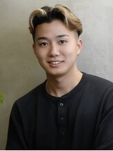 men’s UMBER GALE京都西院 メンズカット パーマ 眉毛カット【メンズ アンバーガレ】 高野 涼