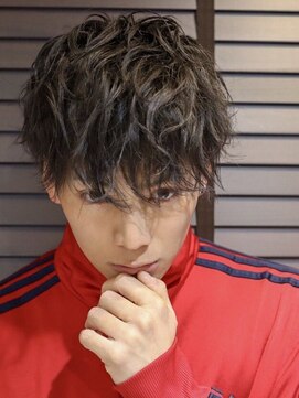 コンフィデンス メンズヘアー(confidence MEN'S HAIR) スパイラルフェザーマッシュ confidence -MEN'S HAIR-
