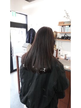 エヴリィ(every) 透明感暗髪カラー【大阪/梅田/中津】