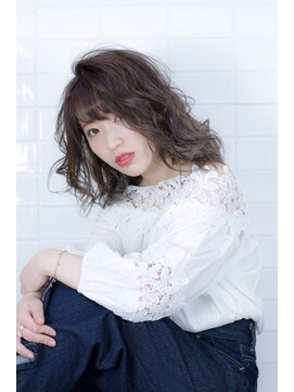 アンソメット 上津店(UN SOMMET) 〔UN SOMMET〕渕上仁志 ラベンダーグレージュ抜け感ヘア