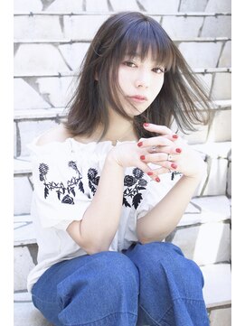 エイト プラット 渋谷2号店(EIGHT plat) 外ハネボブ×インナーカラー×透け感アッシュグレー