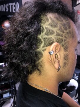 トリックストア(TRICK STORE) 蜘蛛の巣バリカンアート