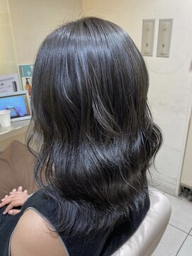 ルー(loup) ブルーブラック/ブルージュ/ハイライト/髪質改善/天神/大名