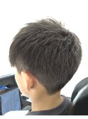キッズ黒髪暗髪お子様カットツーブロック襟足すっきり