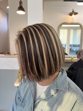 スキル 石岡(SKILL) 白髪ぼかしバレイヤージュ