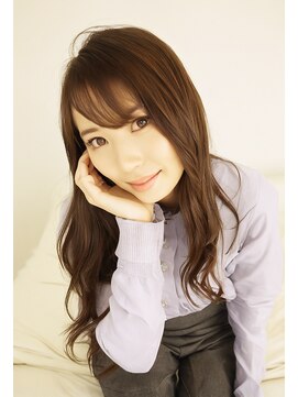 ドゥセリエ 新宿本店(de cellier) 薄めバンググレーベージュレイヤーロング