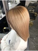 フェイスフレーミング×ハイトーンベージュ