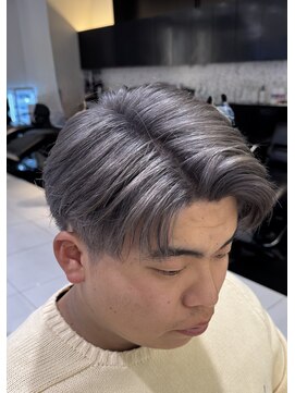 エアー 銀座タワー(AIR) グレー/刈り上げ/ツーブロック/ハイトーンカラー/グレー