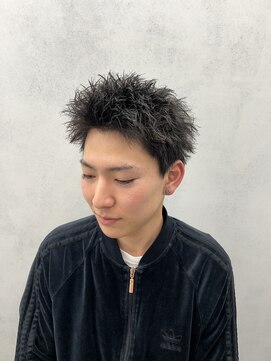 ルースト 京都四条大宮店(ROOST) ピンパーマ×スパイキーショート