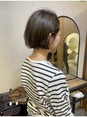 ふんわり動きのあるボブ