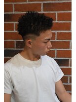 シェノン オム 梅田(CHAINON HOMME)&nbsp;MENSHAIR/特殊パーマ/針金パーマ/スパイキーショートアフロ