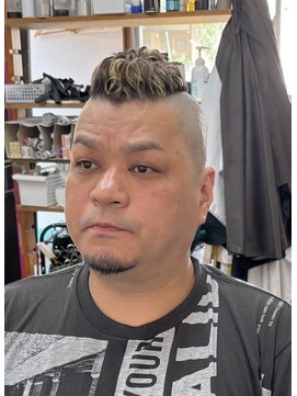ヘアーマツシタ(Hair Matsushita) メンズモヒカンスタイル