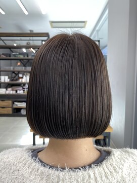 ヘアーアンドビューティーザ エフ(Hair Beauty the F) ~ 丸みボブ ~