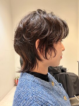 テクネ 天神大名(techne) 天神大名ウルフカットウルフレイヤーくびれヘア今泉