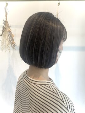 ロウブ(roubu.) 【roubu.】ハイライトフラットボブ