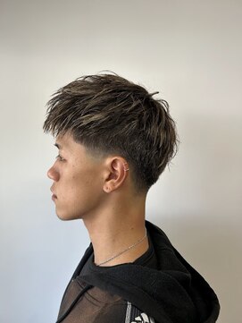 イッヒ 茅ヶ崎(IHHI) men'sハイライトローフェードベリーショートアクティブショート