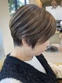 ビアーク(Be:arc)&nbsp;質感ショートヘア×細めハイライト