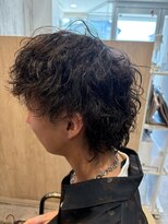 エヌアンドエー せんげん台店(N&A)&nbsp;無造作な動きが映えるメンズミディアムパーマ