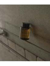 -------  SLEEK  products  -------