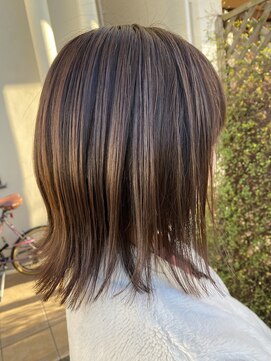 ミチタ(michita) つや切りっぱなしボブ【michita】