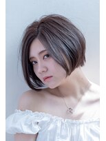 キャメル ヘアーデザイン(Camel hairdesign) 丸みのある前下がりアッシュオリーブボブ