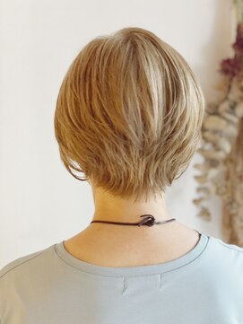 ヘアドゥーレディバグ 大和八木店(HAIR DO LADY BUG) カモフラージュグレーカラー