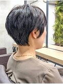 【大人かわいい小顔ショート　アッシュブラウン】