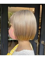 アイフィール アヴェダ 瑞江店(i feel AVEDA)&nbsp;【林】デザインカラー　裾イエロー