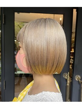 アイフィール アヴェダ 瑞江店(i feel AVEDA) 【林】デザインカラー　裾イエロー