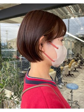 ラテ ヘア リリィ(latte hair lily) 大人可愛い/まとまるミニボブ