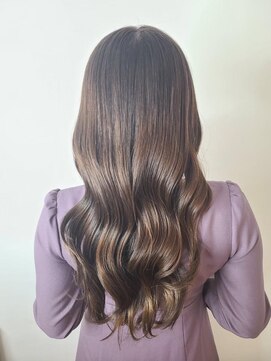 ジーナ  札幌大通(Zina) #グレージュカラー#髪質改善#美髪#艶髪#韓国【Zina札幌大通】