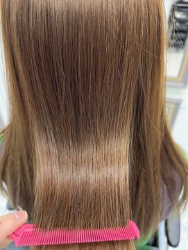 エスカーラ 表参道(THE ESCALA) @m_ayu/ココアベージュ/髪質改善縮毛矯正/タビラマユミ