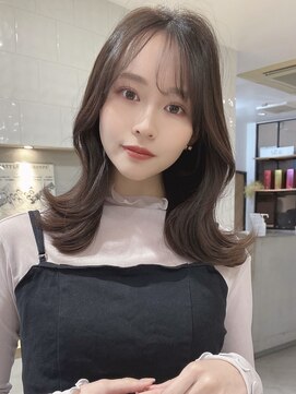 フォンズ(FONS) 学割U24くびれヘア似合わせカットイメチェングレージュカラー