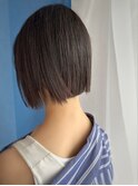 切りっぱなしボブ【担当 ジン トモヒト】