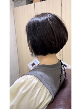 ティアラ 桜木町(TIARA) ひし形ショート/20代/30代/40代/大人美人ショート/髪質改善