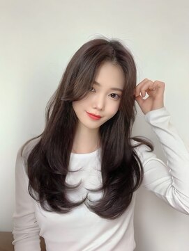 コア 梅田(Core) 髪質改善 艶髪 愛され 韓国風 前髪カット 小顔 梅田