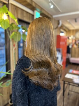 ピンクベルベット(PINKVELVET) レイヤーカット◎明るめベージュ